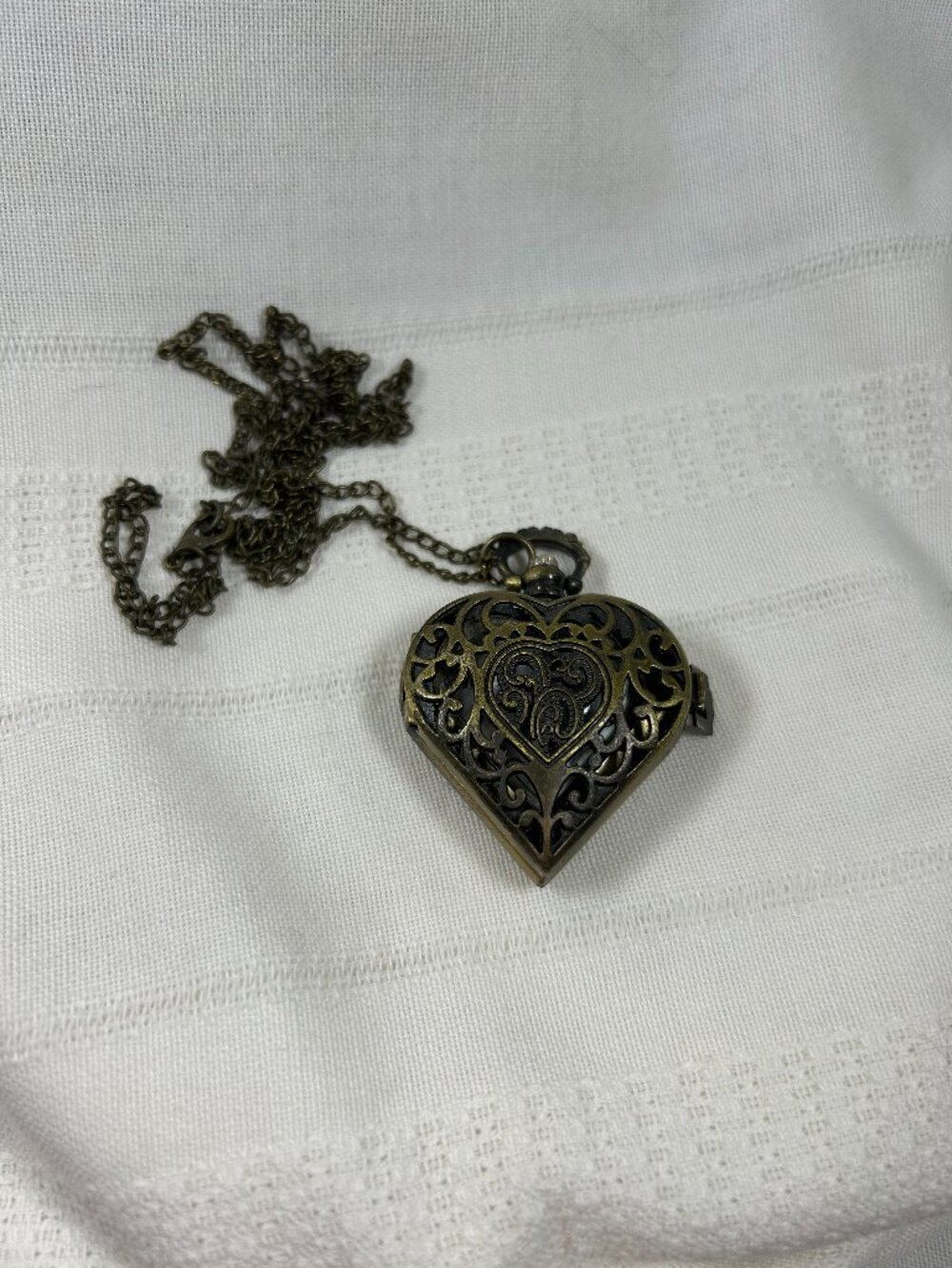 Brass Colored Heart Watch Pendant With Chain - Pre-owned